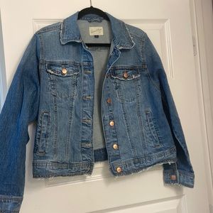 Universal thread Denim jacket. Size medium